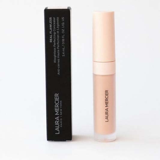 Laura Mercier Real Flawless, corrector perfeccionador sin peso de 0.18 oz - 0N1